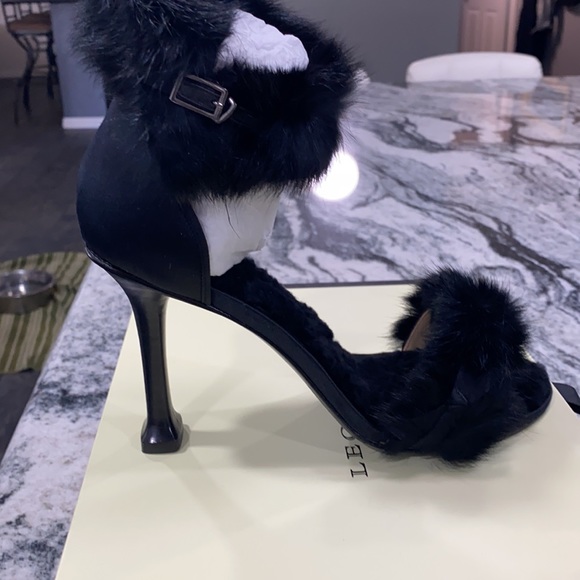 Rabbit fur winter heels - Picture 5 of 6